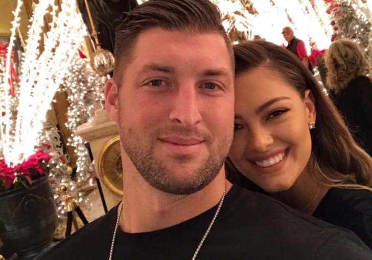 Tim Tebow ‘She Said Yes!’ Engaged to 2017 Miss Universe