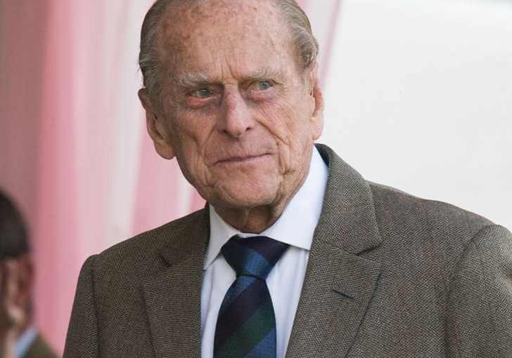 Prince Philip Wreck One SUV, Get a Brand New One … Delivered Day After Crash