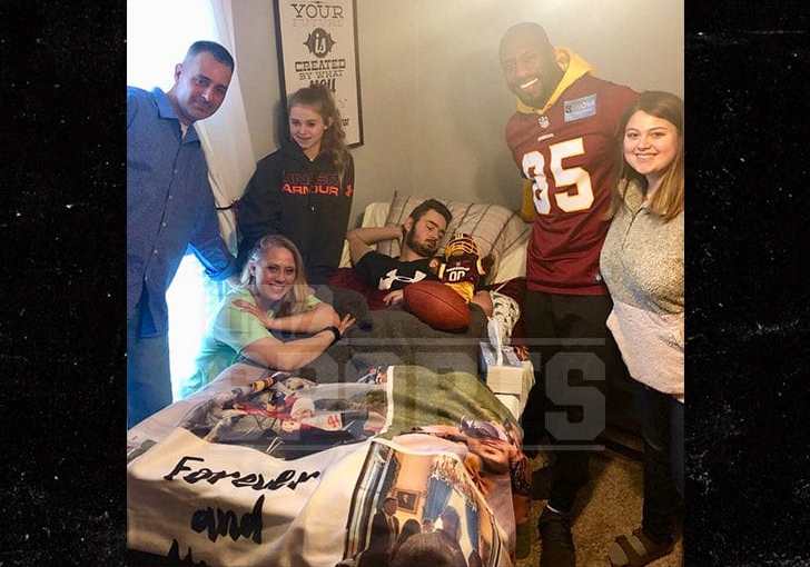 Vernon Davis Gifts Grieving Family S.B. Tickets … After Boy’s Death