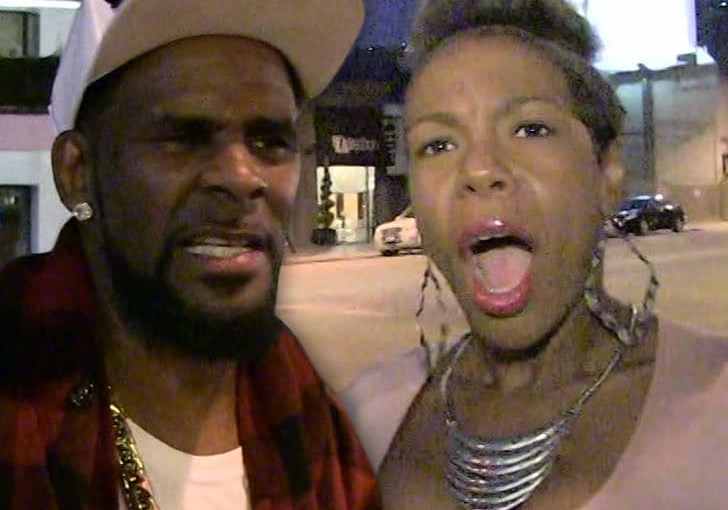 R. Kelly Claims Ex Trashed Him to Their Kids … Child Support Stopped in Response